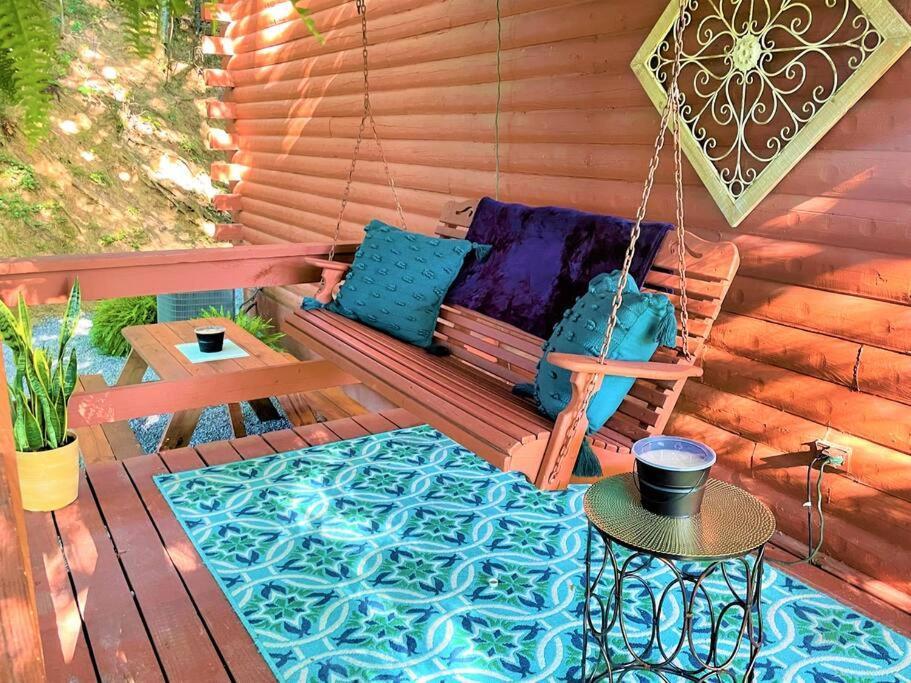 Апартаменти Hemlock Hideaway Маґґі-Валлі Екстер'єр фото